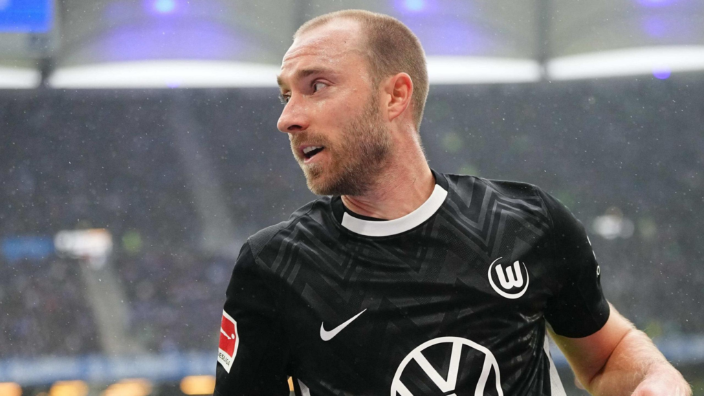 Sabrina Kvist Jensen während eines Fußballspiels von Christian Eriksen